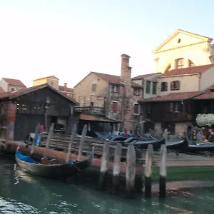 Bed & Breakfast Ca' Di Rose Venice