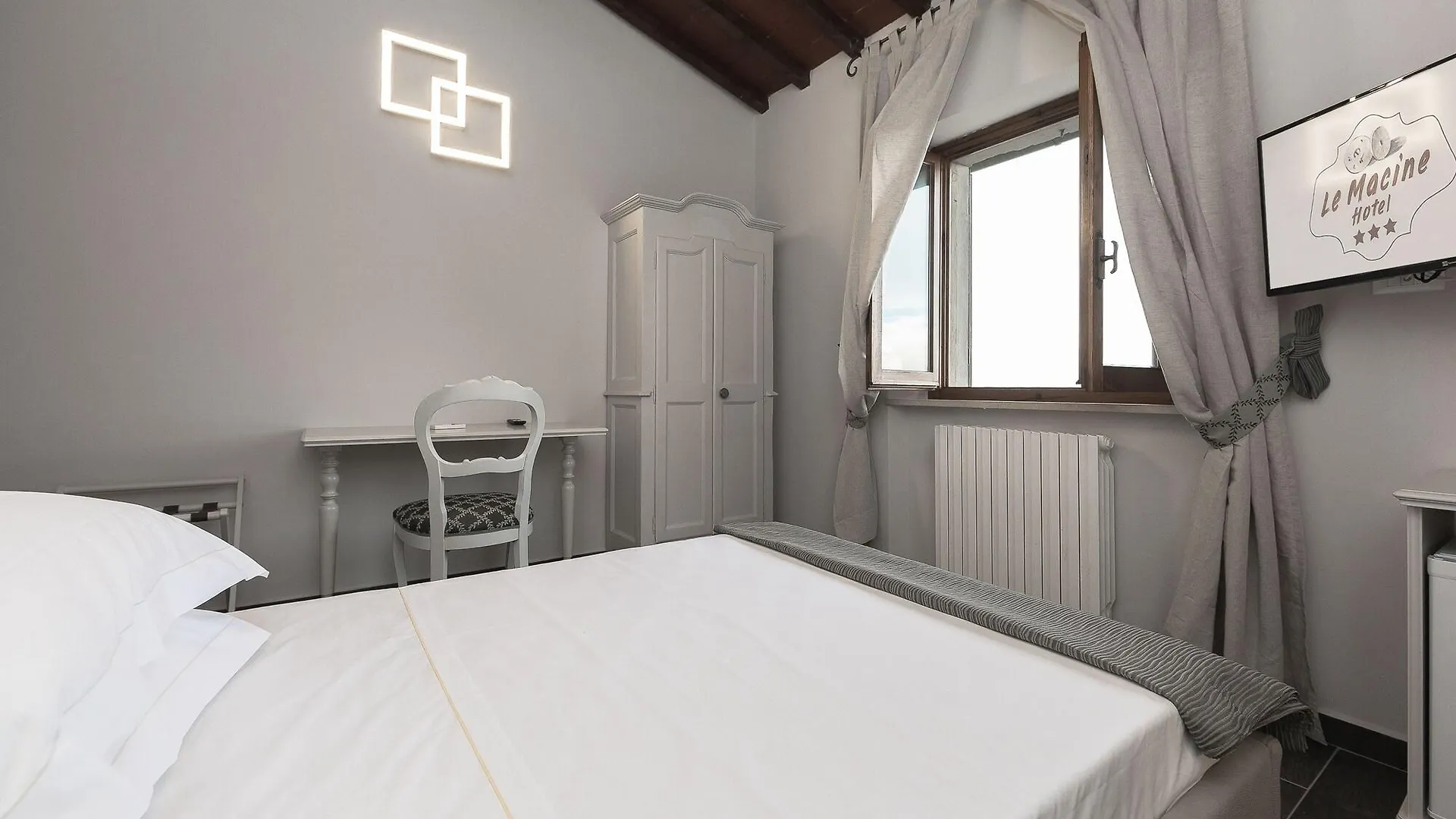 Hotel Le Macine Montaione 3*,  Italy