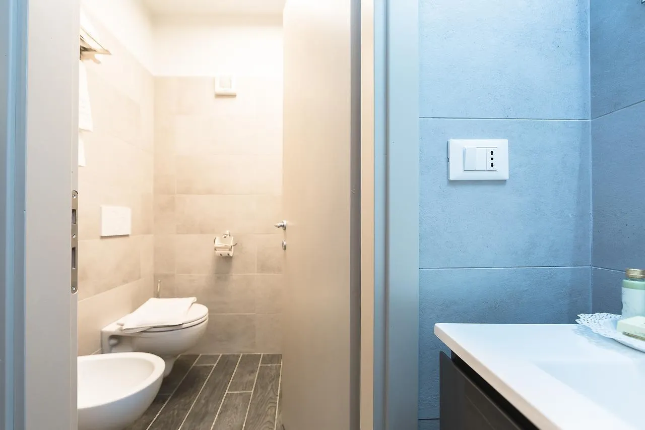 Hotel Le Macine 蒙塔约内 3*,